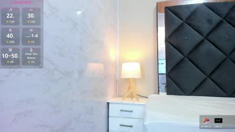 Snapshot of lily_cuteboobs chatting on March 30, 6:20 pm LILIANA online show from March 30, 6:20 pm