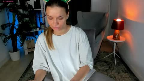 lily_dallass online show from January 9, 9:56 am