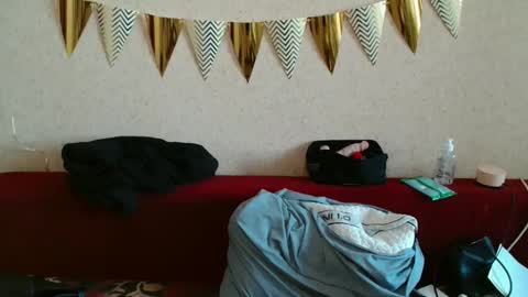 Lily dollyx online show from February 21, 8:15 am