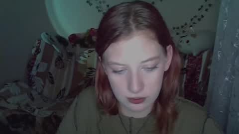 lily_ember online show from December 4, 6:16 pm