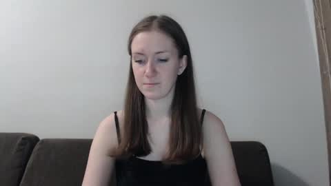 Snapshot of lily_love_x chatting on May 13, 1:25 am lily_love_x online show from May 13, 1:25 am