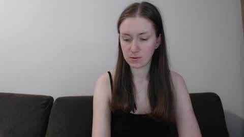 Snapshot of lily_love_x chatting on June 30, 6:36 am lily_love_x online show from June 30, 6:36 am
