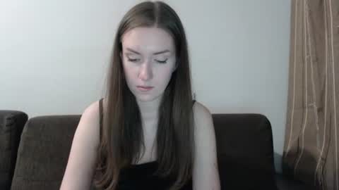 Snapshot of lily_love_x chatting on July 3, 10:38 pm lily_love_x online show from July 3, 10:38 pm