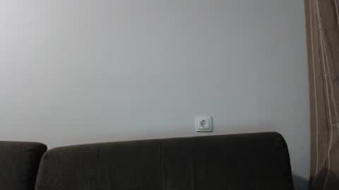 Snapshot of lily_love_x chatting on July 6, 12:07 am lily_love_x online show from July 6, 12:07 am