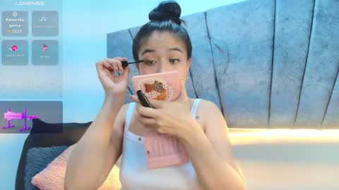 LILY MEGHAN online show from June 29, 8:20 pm
