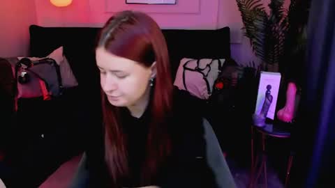 Lily online show from July 29, 9:07 am
