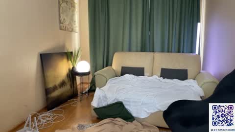 Snapshot of lily_spark_ chatting on July 7, 7:23 am Lily Spark online show from July 7, 7:23 am