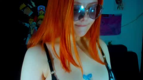 lily_stone04 online show from December 30, 3:58 am