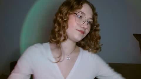 small lily online show from March 13, 5:30 pm