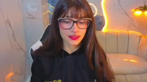Snapshot of lily_tx chatting on June 18, 12:42 pm Follow me.. Live 730 to 1400 online show from June 18, 12:42 pm