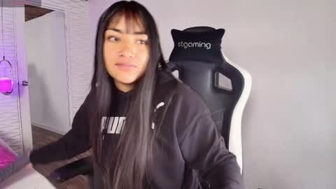 lily_waist online show from October 10, 11:20 am