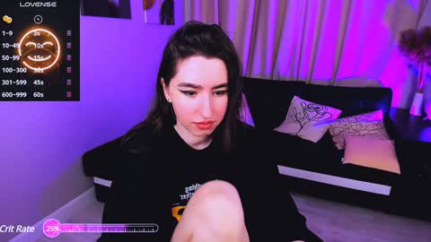 LILY online show from December 11, 7:09 am