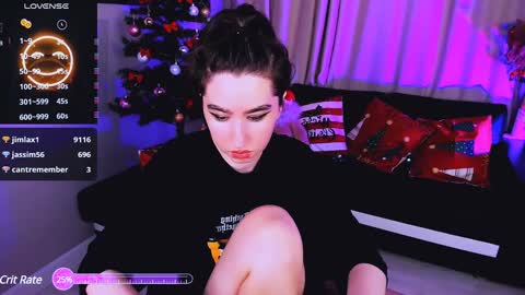 LILY online show from December 29, 6:16 pm