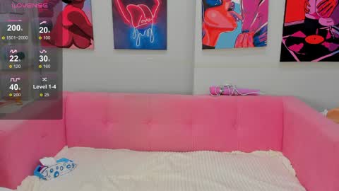 Lily online show from May 22, 4:19 am