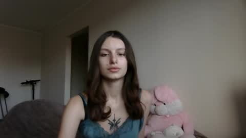 Snapshot of lilycandy_ chatting on October 21, 10:38 am lilycandy_ online show from October 21, 10:38 am