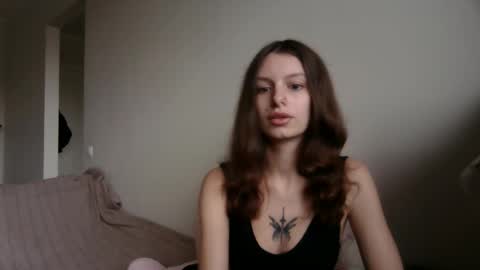 Snapshot of lilycandy_ chatting on October 22, 10:59 am lilycandy_ online show from October 22, 10:59 am