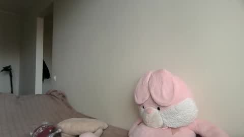 lilycandy_ online show from November 4, 10:14 am