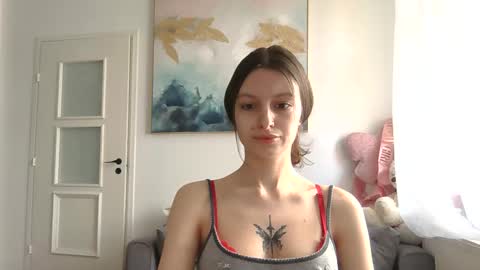 Snapshot of lilycandy_ chatting on April 14, 9:26 am lilycandy_ online show from April 14, 9:26 am