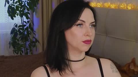 Snapshot of lilyconor chatting on September 14, 2:38 pm Lily online show from September 14, 2:38 pm