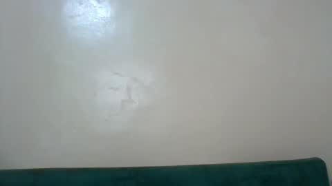 lilycute19 online show from February 28, 6:58 am