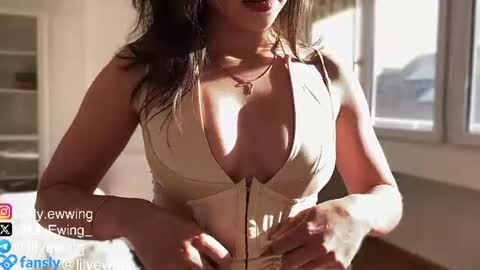 Lily   online show from June 14, 4:09 pm