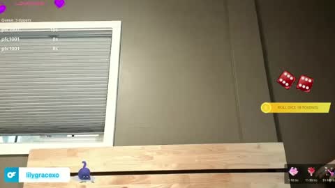 Snapshot of lilygracexoxo chatting on July 25, 1:58 am Lily Grace online show from July 25, 1:58 am