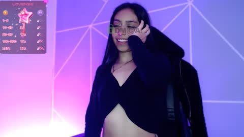 Snapshot of lilylouisee_ chatting on October 12, 1:26 am Liliana louise online show from October 12, 1:26 am