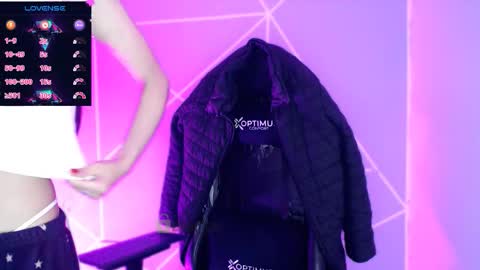 Liliana louise online show from December 2, 8:59 pm