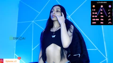 Snapshot of lilylouisee_ chatting on June 7, 2:48 am Liliana louise online show from June 7, 2:48 am