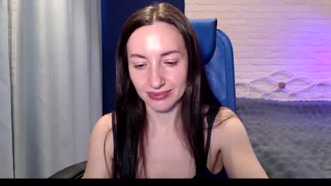 Lily online show from March 13, 9:38 am