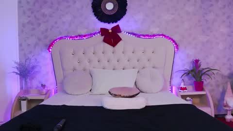     online show from December 24, 7:28 am