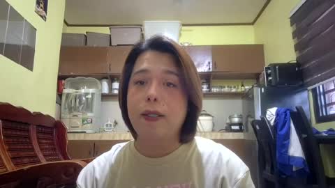 Snapshot of lilysette chatting on August 3, 9:48 am lilysette online show from August 3, 9:48 am