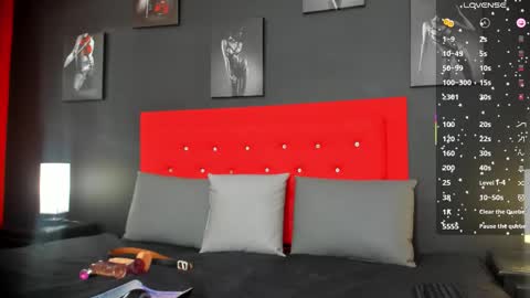Snapshot of lilyth_adam chatting on October 10, 7:57 pm Lilythadam online show from October 10, 7:57 pm