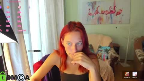 Snapshot of lilyviolet7 chatting on August 3, 7:40 am Hi Im Lily online show from August 3, 7:40 am