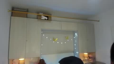 Snapshot of lilywhitee1 chatting on August 5, 4:15 am lilywhitee1 online show from August 5, 4:15 am