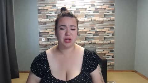 busty princess online show from October 5, 7:17 am