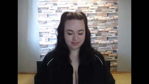 busty princess online show from March 21, 8:19 am