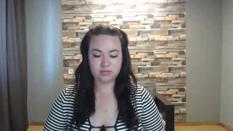 busty princess online show from June 7, 6:28 am