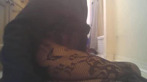 Snapshot of limpclitsissyfemboy chatting on March 30, 12:17 pm limpclitsissyfemboy online show from March 30, 12:17 pm