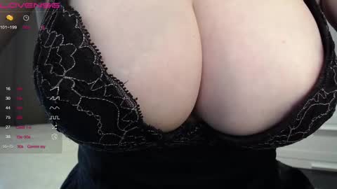 Lina online show from March 9, 10:41 am