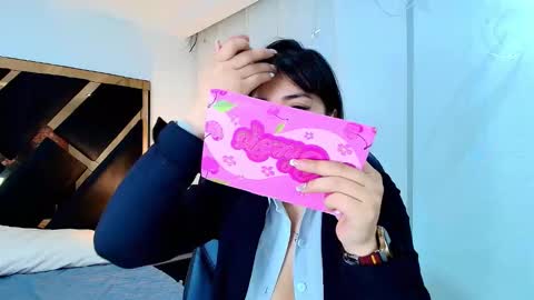  Lina Bedoya  online show from March 11, 11:49 am