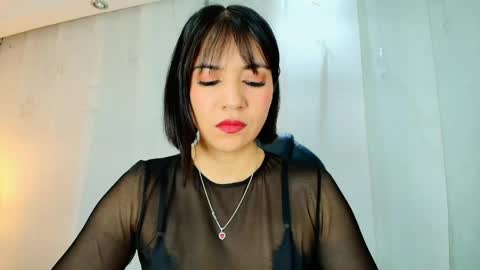 Snapshot of lina_bedoya chatting on May 15, 11:39 am Lina Bedoya online show from May 15, 11:39 am