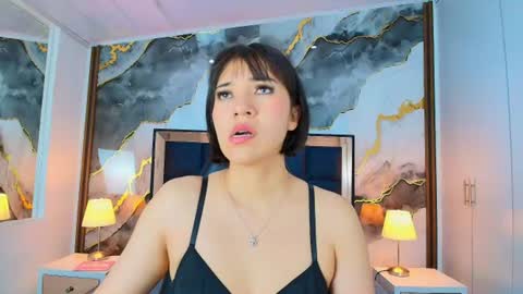 Snapshot of lina_bedoya chatting on July 27, 11:39 am Lina Bedoya online show from July 27, 11:39 am