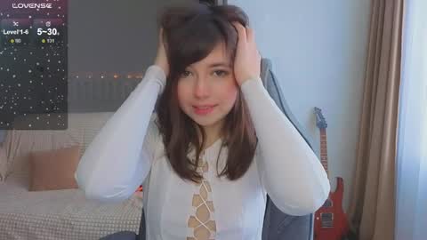 Lina online show from April 10, 4:17 am