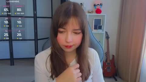 Snapshot of lina_brownie chatting on June 18, 8:47 am Lina online show from June 18, 8:47 am