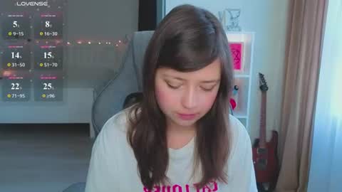 Snapshot of lina_brownie chatting on July 29, 2:32 am Lina online show from July 29, 2:32 am