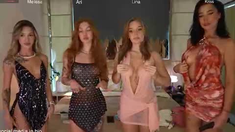 Snapshot of lina_kriss chatting on October 29, 4:04 am Kriss and Lina online show from October 29, 4:04 am