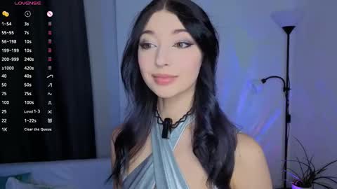 Lina online show from January 13, 2:33 pm