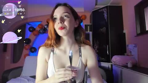 Lina online show from November 10, 4:33 am