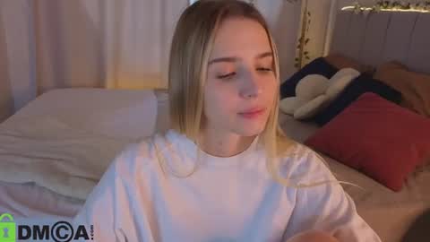 LINA online show from August 7, 12:45 am